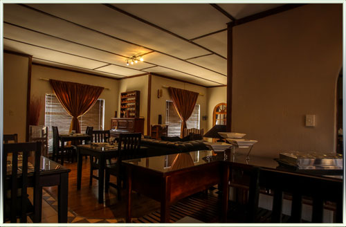 Dining Room @ 7A Jameson B&B, Bed & Breakfast / Guest house in Kimberley